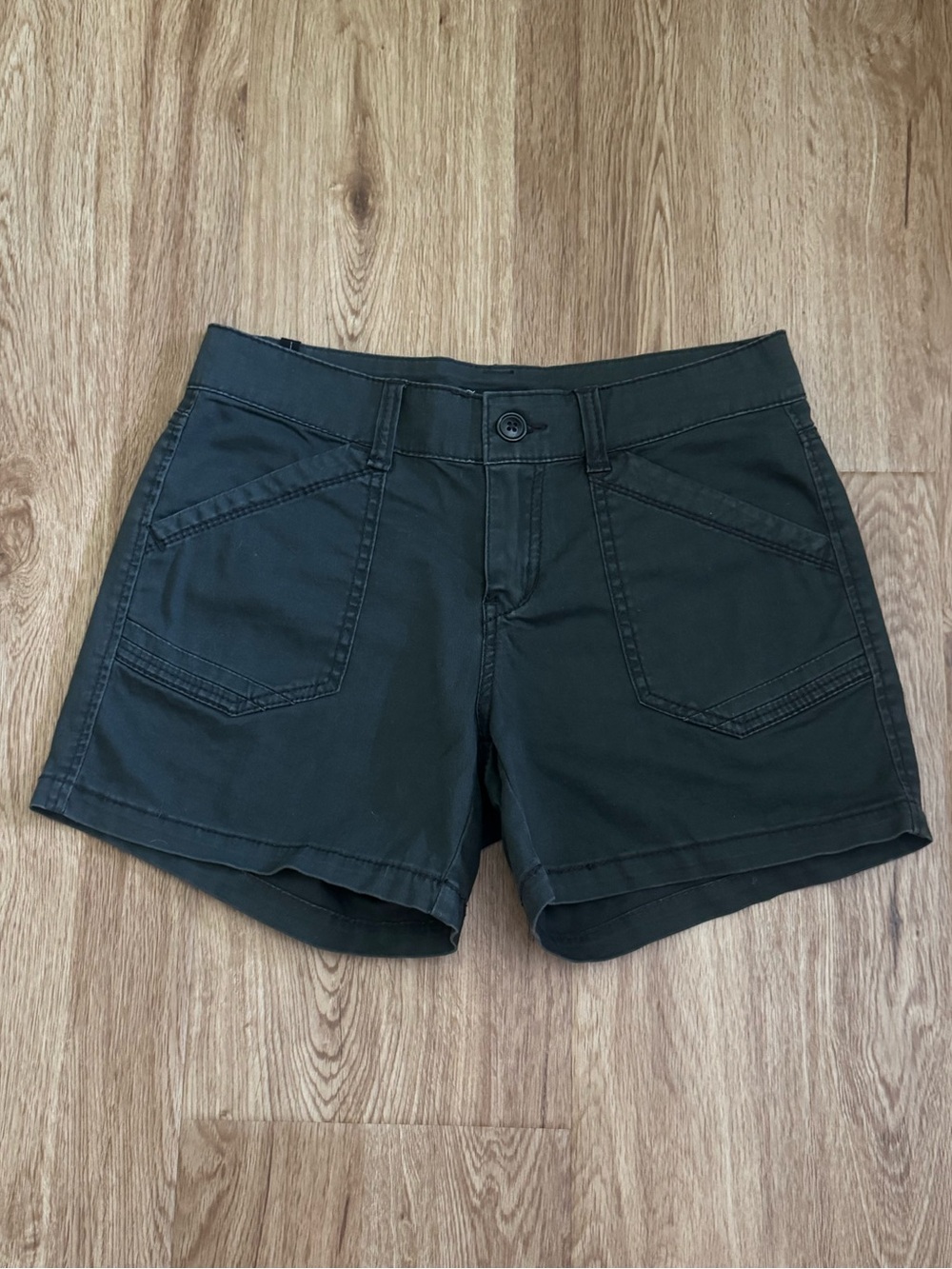 Supplies Green Gray Utility Shorts Women's Size 6 Button Pocket Casual